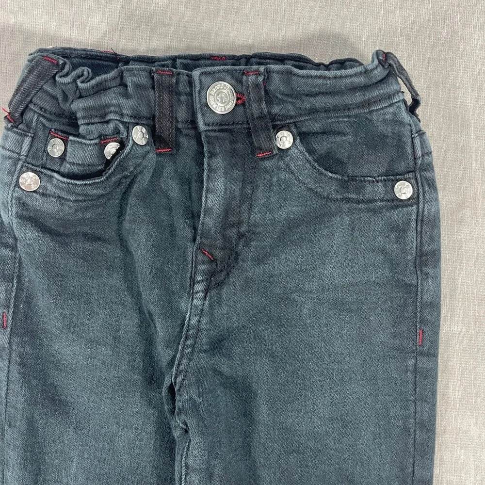 True Religion Kids Medium 5/6  Dark Wash Distressed Elastic Waist Jeans‎